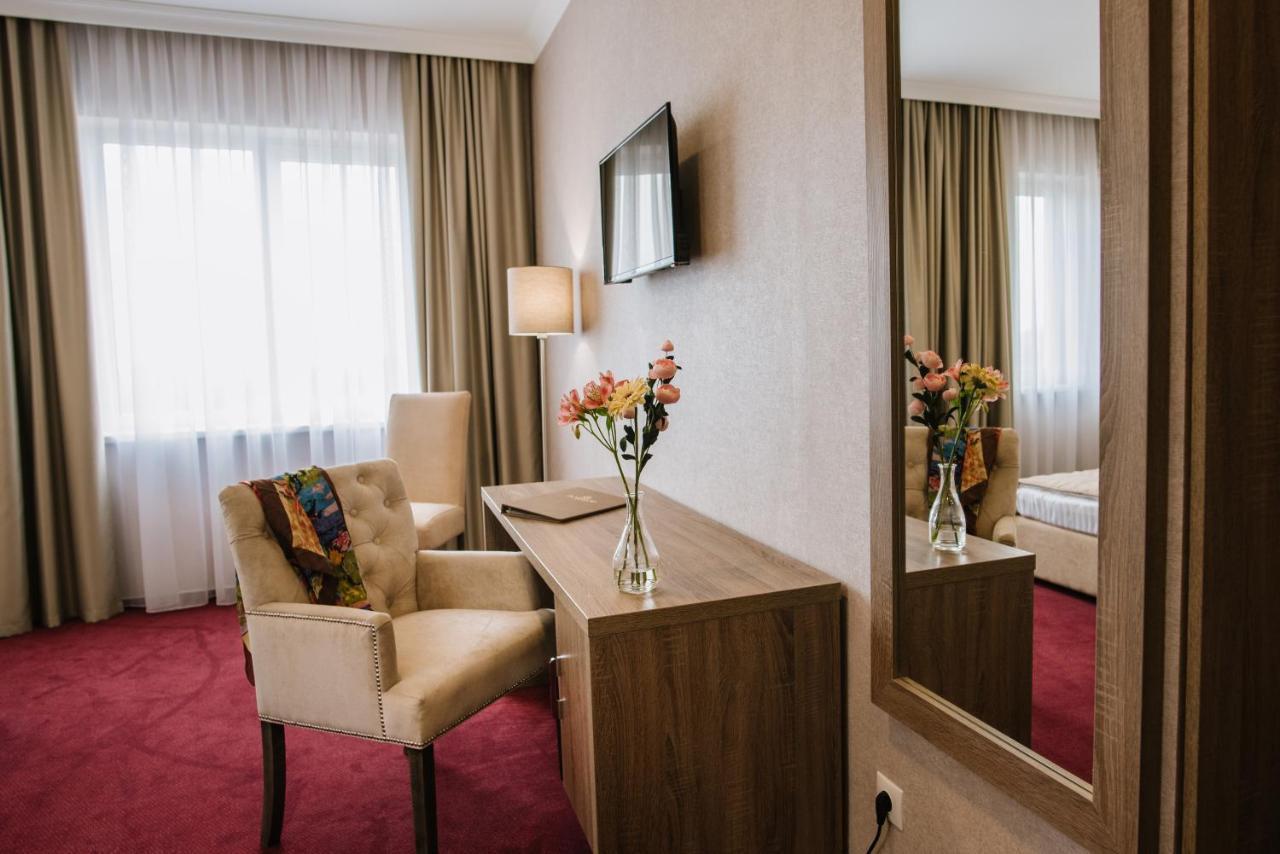 Hotel Alkor Truskavec' Esterno foto